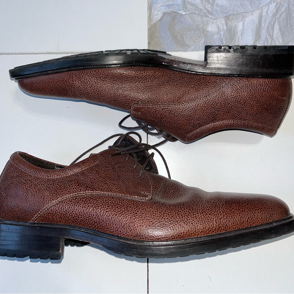 Cole Haan Air Nike brown shoes size 9 in used condition excellent!